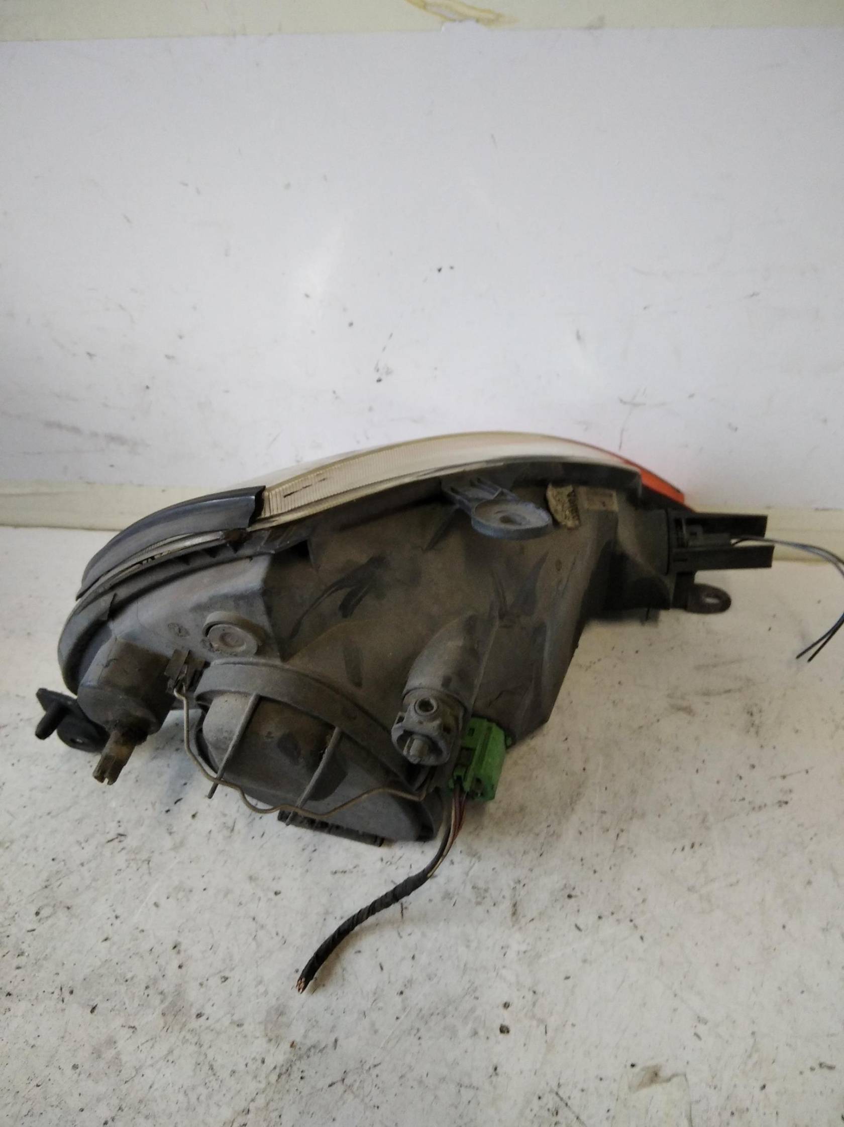 Retrovisore est. regolaz. elettr. sx.